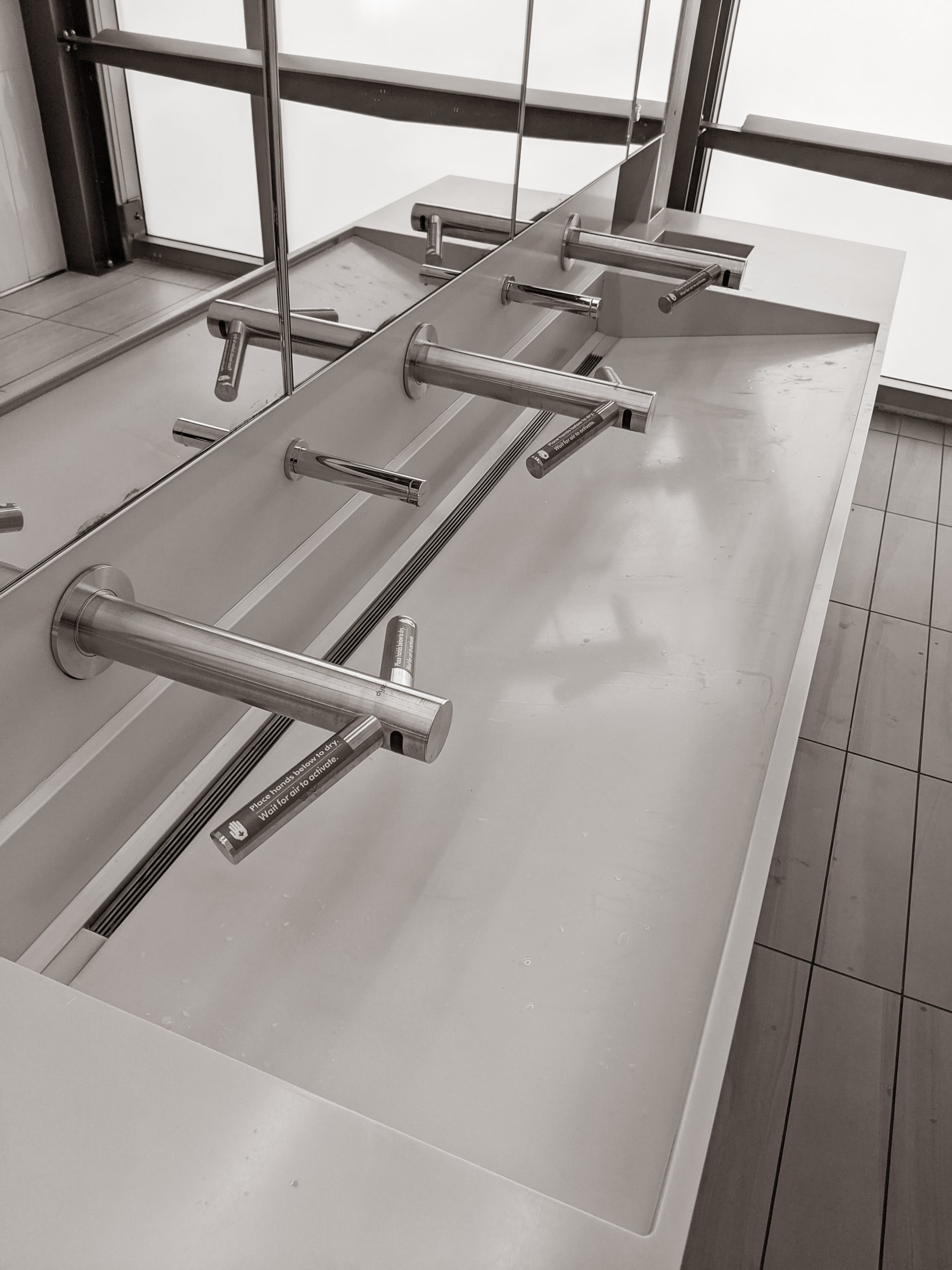 Custom Applications and Capabilities - LUXE Linear Drains