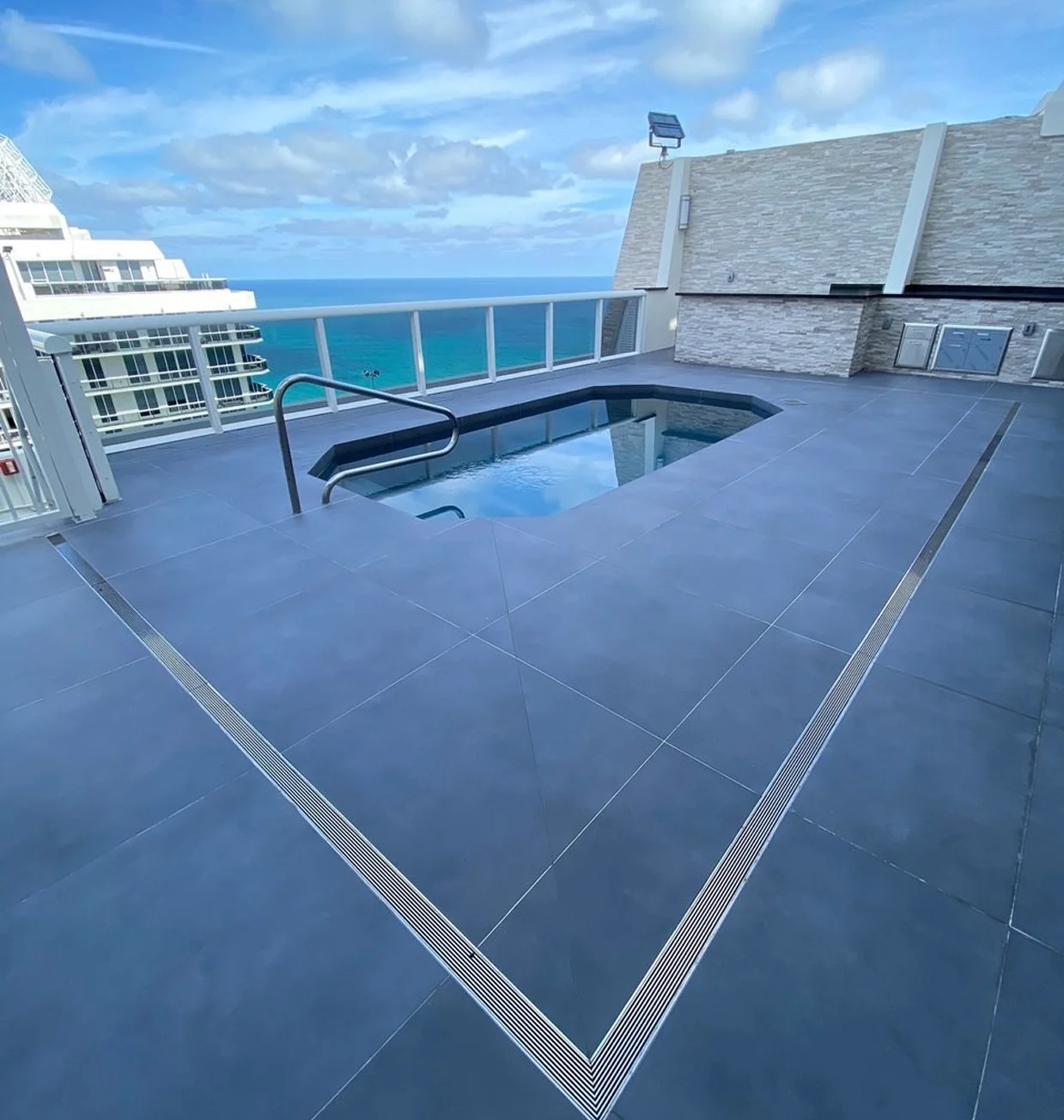 Infinity Drain — Resources — Education Center — CEUs — Architectural Linear Drains for Indoor and Outdoor Use