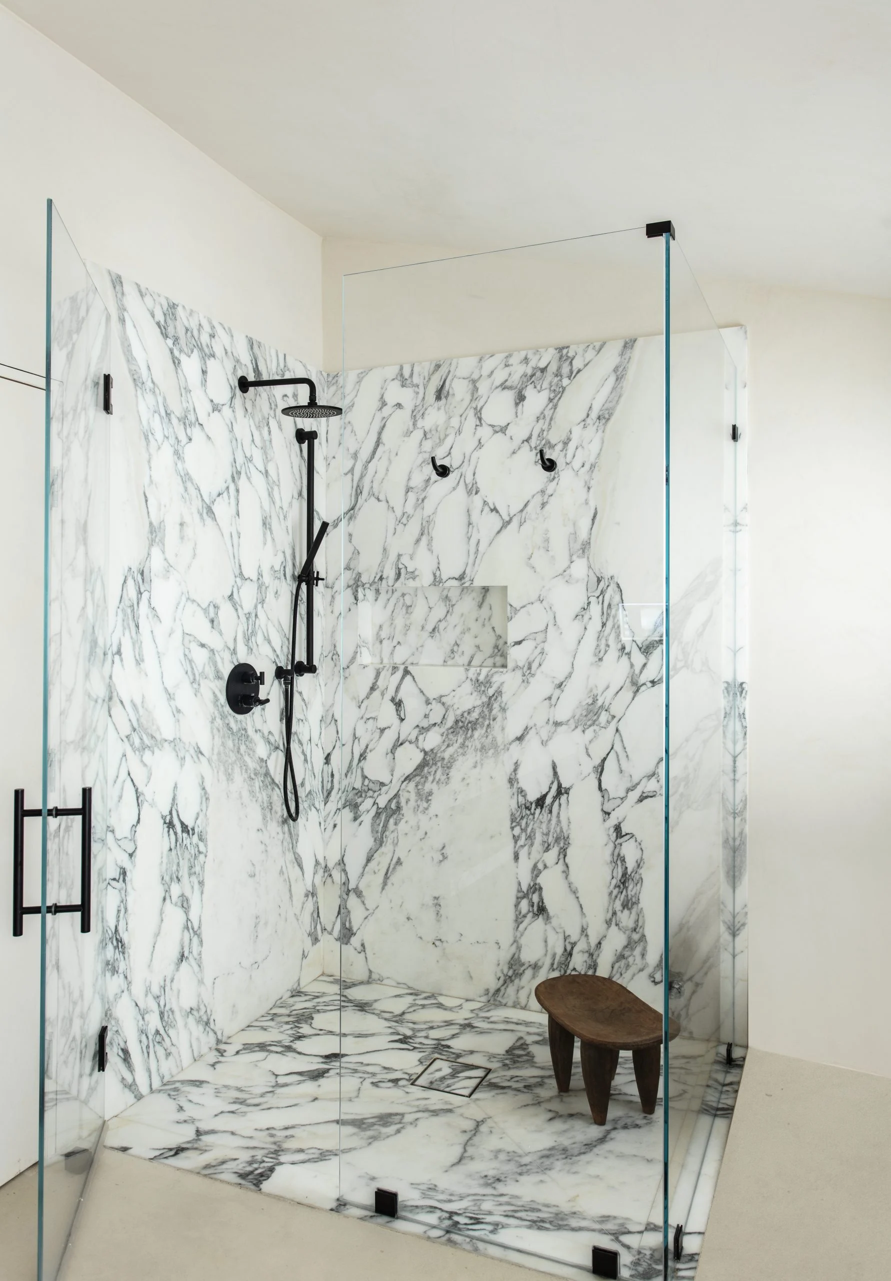 Infinity Drain — Projects — Hollywood Crescent 5