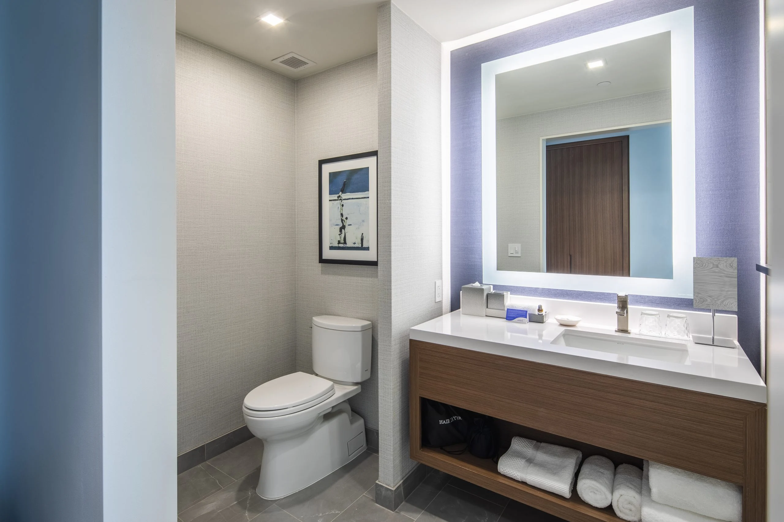 Infinity Drain — Projects — KPMG Learning Center 5