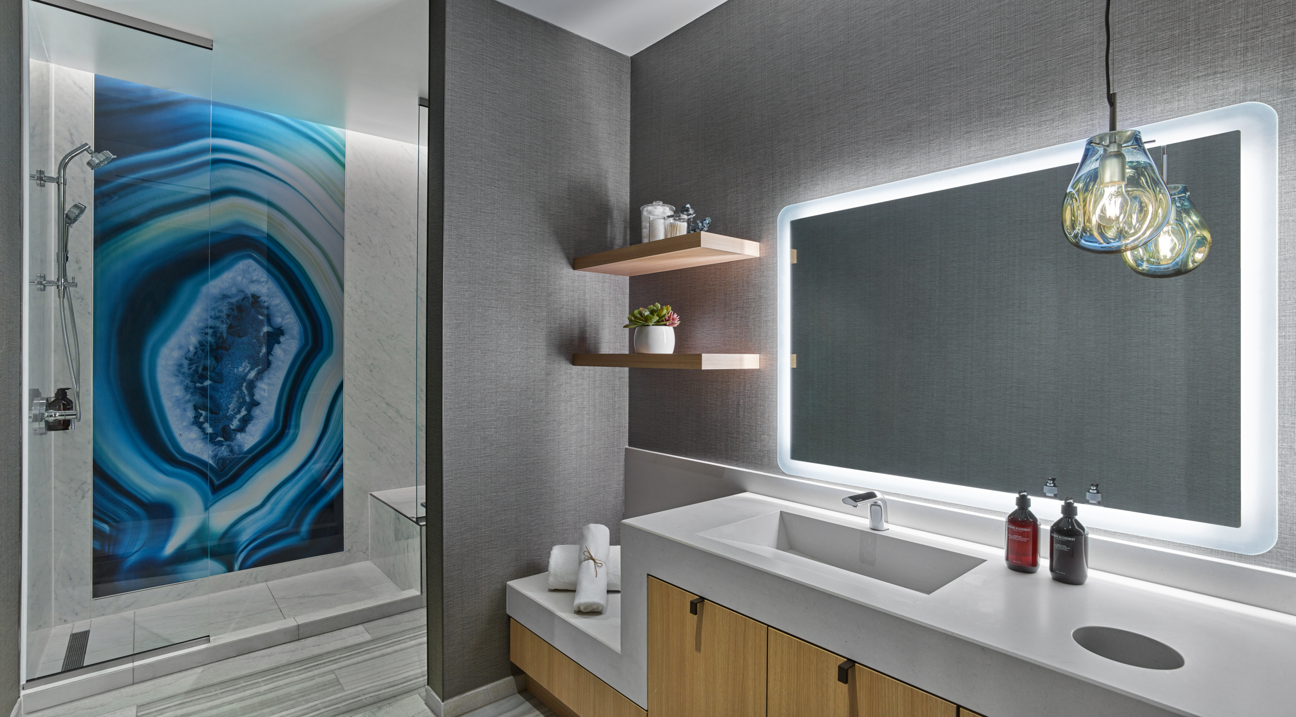 DeltaLAX_shower1