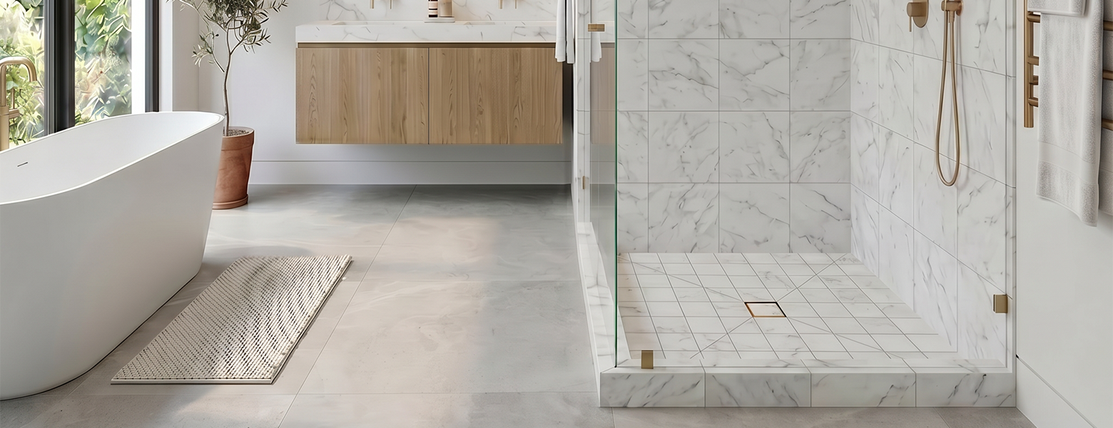 Gallery-Crop—Center_0006_Tile-LTD-4-Satin-Brass—Overall